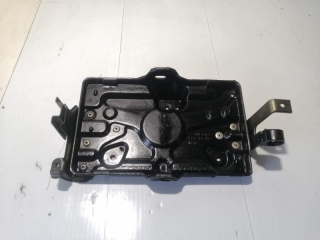 Подставка под аккумулятор, MITSUBISHI, PAJERO, V78W, 4M41, 2004, MR440935