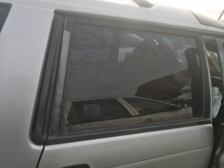 Уплотнитель стекла двери, MITSUBISHI, CHARIOT, N43W, 4G63, 1996, R, R