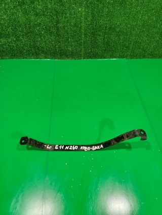 Хомут крепления топливного бака