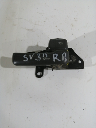 Ручка двери внутренняя, TOYOTA, VISTA, SV30, 4S-FE, 1992, R, R