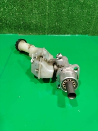 Главный тормозной цилиндр