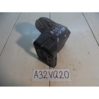 Крепление опоры двигателя, NISSAN, CEFIRO, A32, VQ20DE, 1994, F, R, нижнее